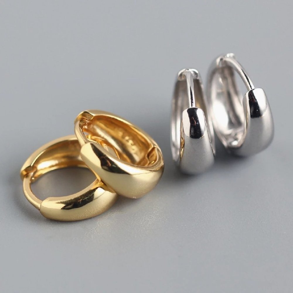 *NEW 925 Sterling Silver Round Hoop Earrings
